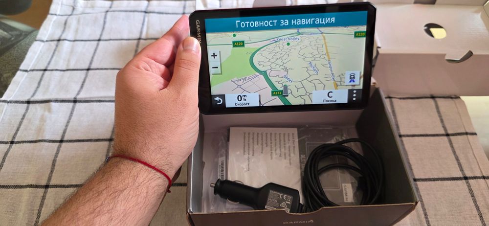 Навигация за камион Garmin Dezl LGV700 7 инча карти за цяла Европа