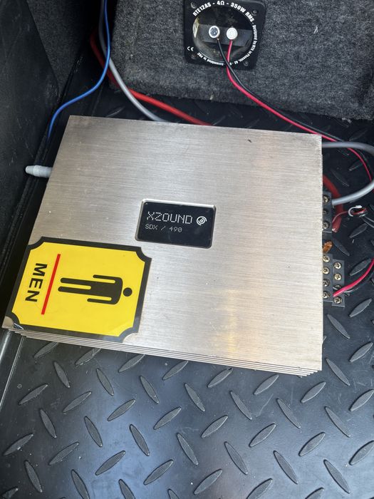 Vand subwoofer plus statie