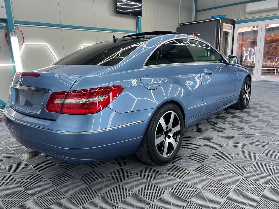 Vand  E coupe masina personala