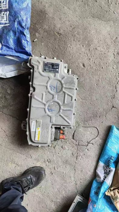 Электро мобили Запчасти, zeekr/leapmotor/byd/jetour