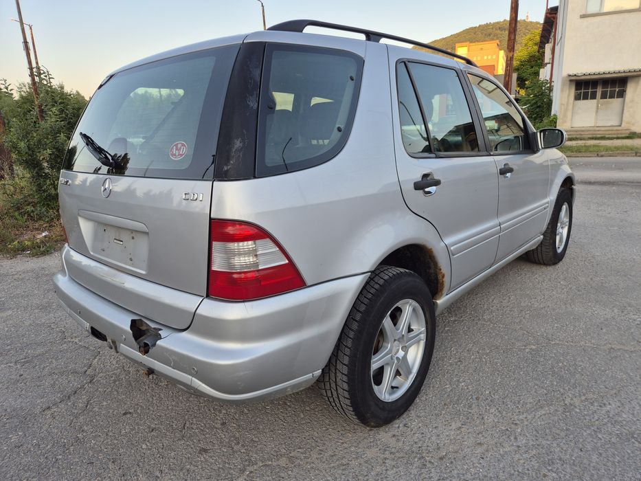 Мерцедес МЛ 270cdi W163 на части Mercedes ML 2.7 W163 Automat