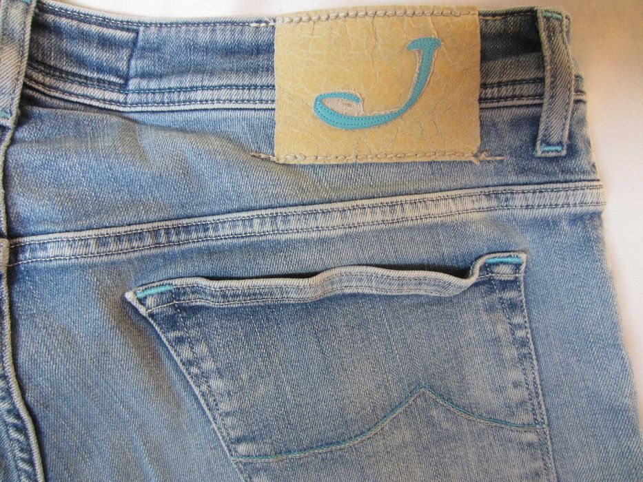 Pantalon scurt Jacob Cohen , masura W37, scurti din fabricatie, stare f. buna