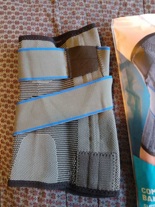 Наколенки размер L,XL