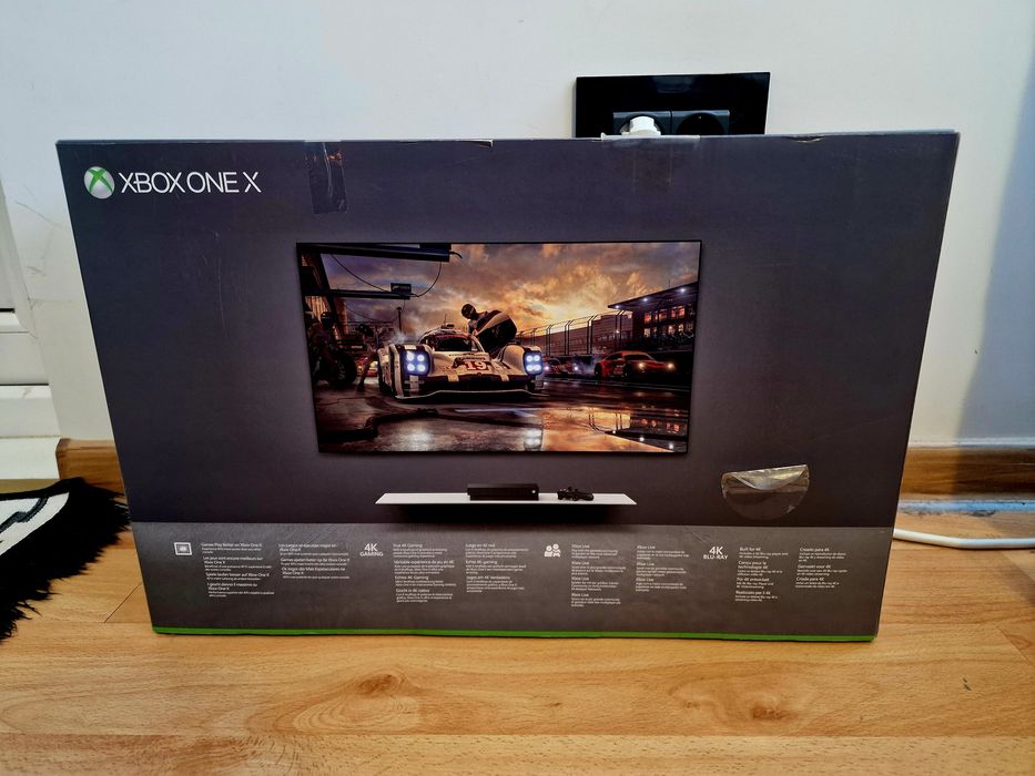 Xbox One X 1TB Negru – Stare Foarte Bună, Folosit Ocazional