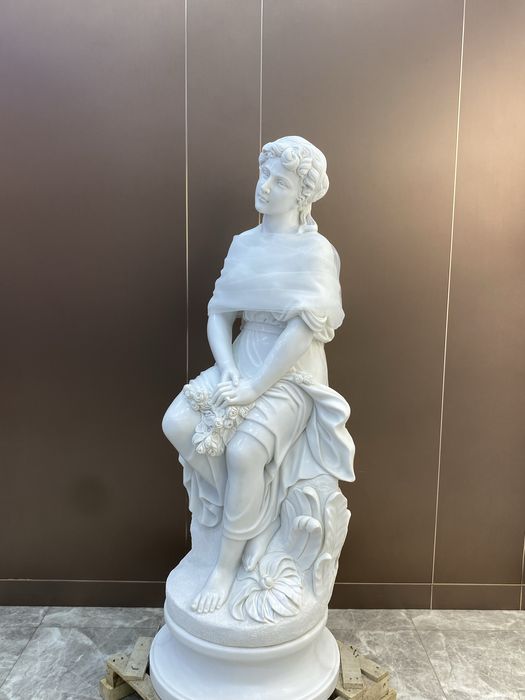 Статуя из мрамора  звоните