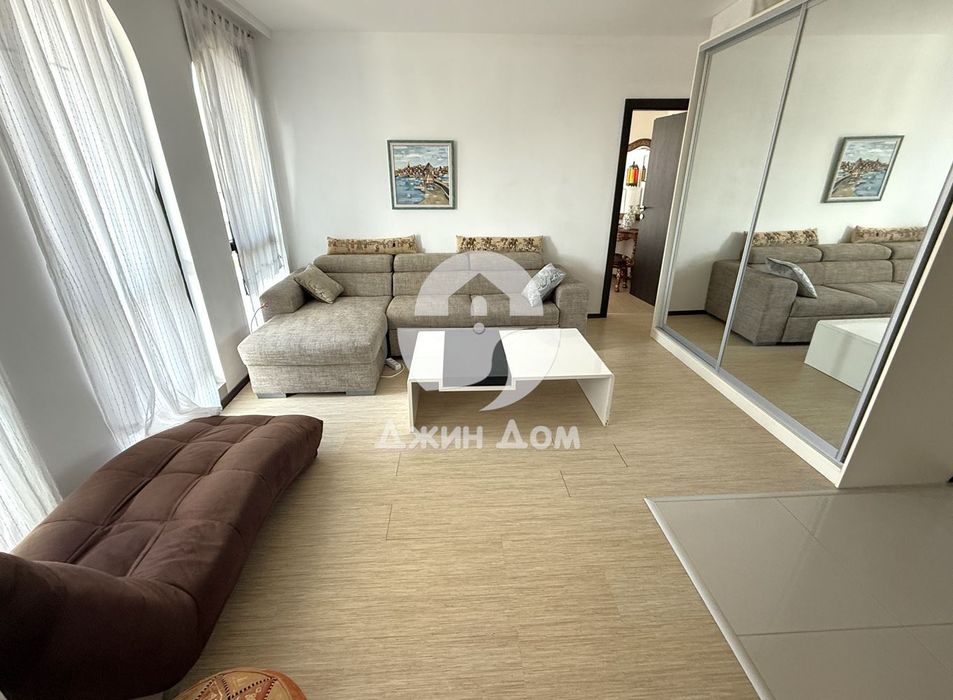 Продава се Двустаен апартамент в Свети Влас - 76 кв.м за 1237 €/кв.м - Снимка #2