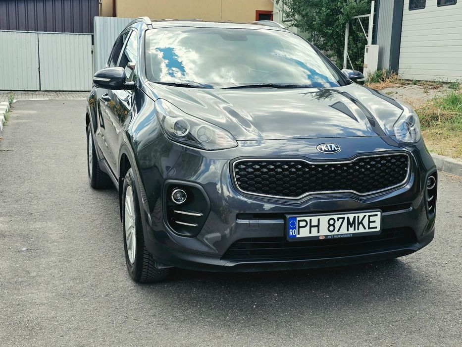 Kia Sportage Kia Sportage lV benzina aspirat 1.6 , 132CP, înmatriculat Romania