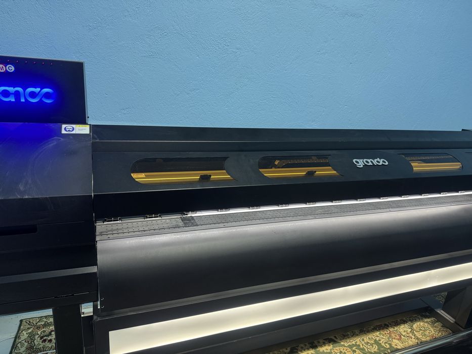 Широкоформатный УФ принтер GRANDO 1801UV
