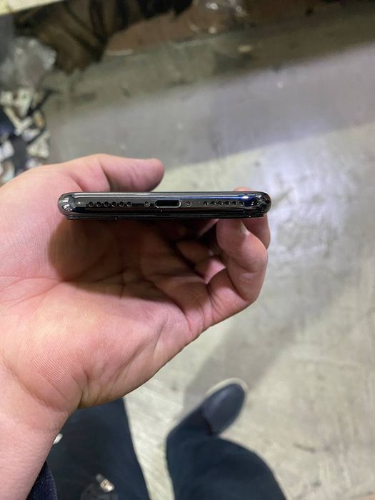 iPhone X 64taliy