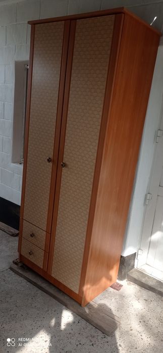 Шкаф, шифоньер ламинированный ДСП