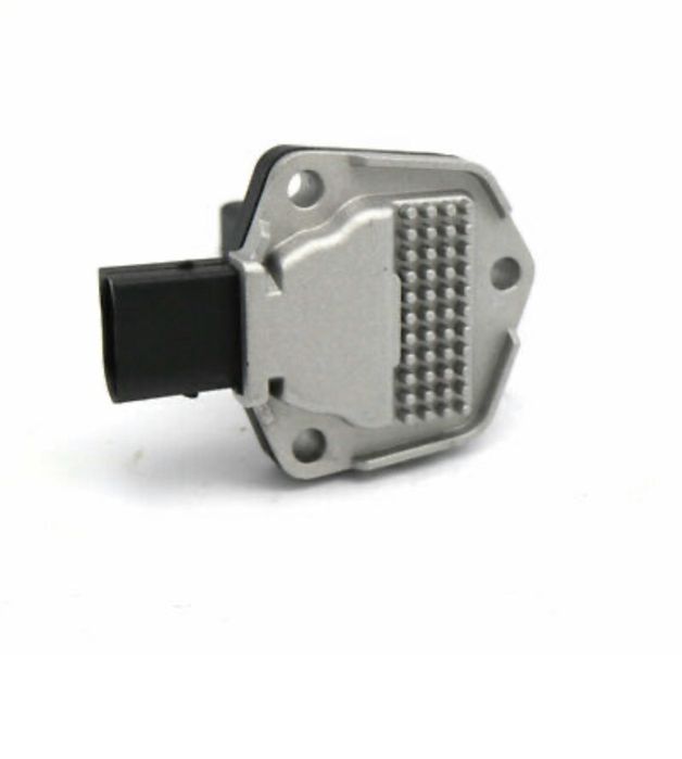 Датчик сензор за ниво масло BMW E81 E84 E46 E90 E91 E92 E85 E89