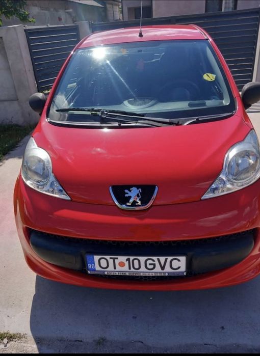 Peugeot 107 1.0 l benzina , anu 2007