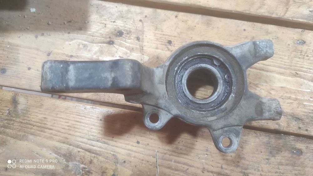 Продается поворотный кулак ВАЗ-2108, 09, 099, 10, 11, 12, 13, 14, 15,