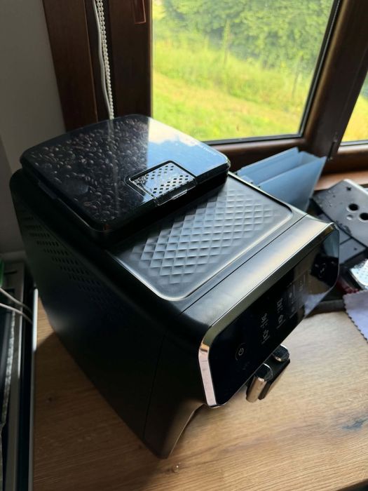 Кафеавтомат Philips LatteGo-2235