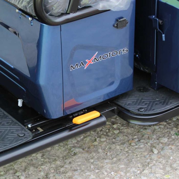 Двуместна CARGO електрическа триколка Max Motors CARGO LUX 1500W BLUE