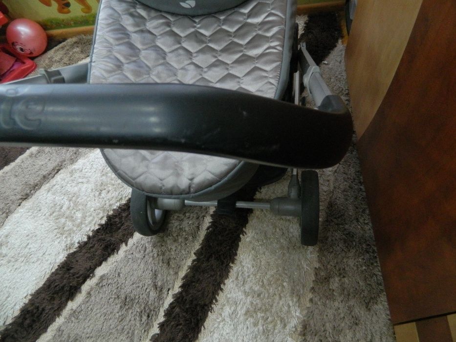 Детска количка JOIE 3 IN 1