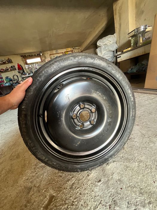 Патерица за автомобил