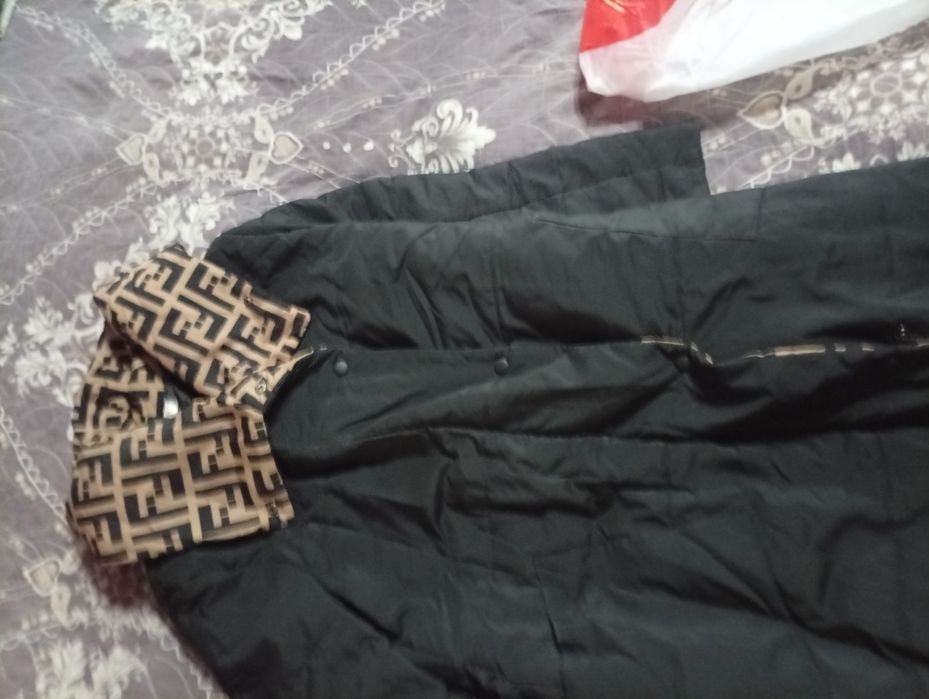 Женская куртка,черная