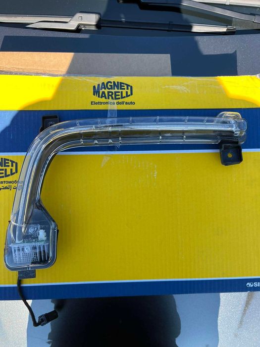 Лед светлина за дс 4