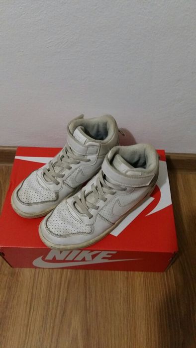 Детски маратонки NIKE