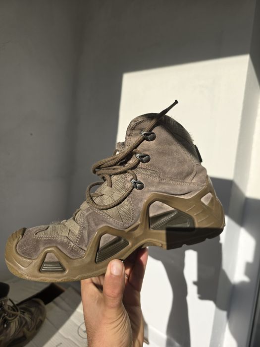 Bocanci militari desert Lowa 43.5