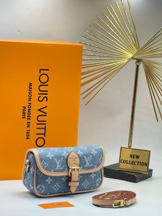 Стилна дамска чанта