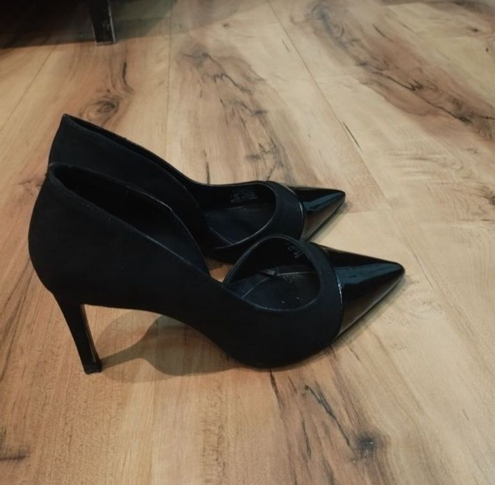 Лодочки Zara размер 35