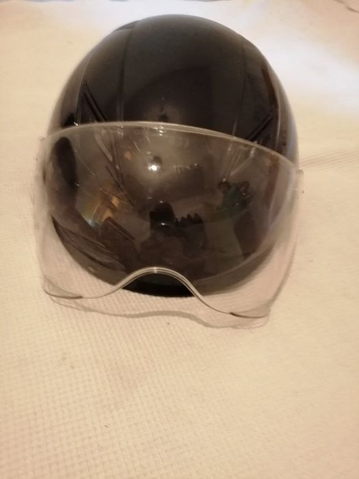 Каски за мотор (скутер)