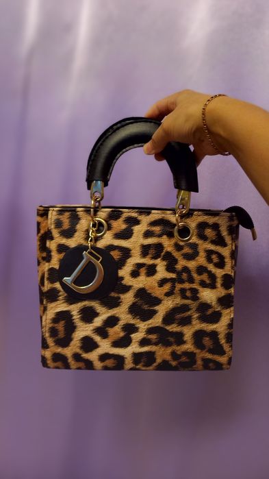 Продам абсолютно новые сумки