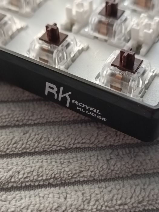 Tastatură Mecanică Royal Kludge RK61 RGB Bluetooth/Wired