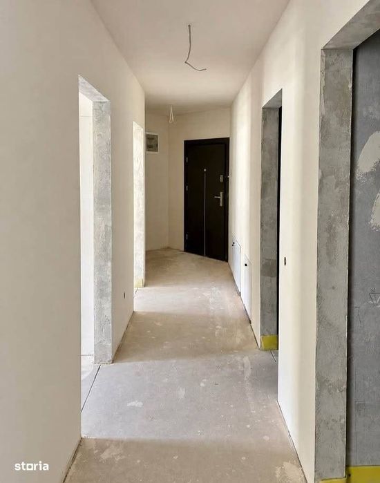 Apartament cu 3 camere si 2 bai cu geam – bloc 2026, Str. Burebista