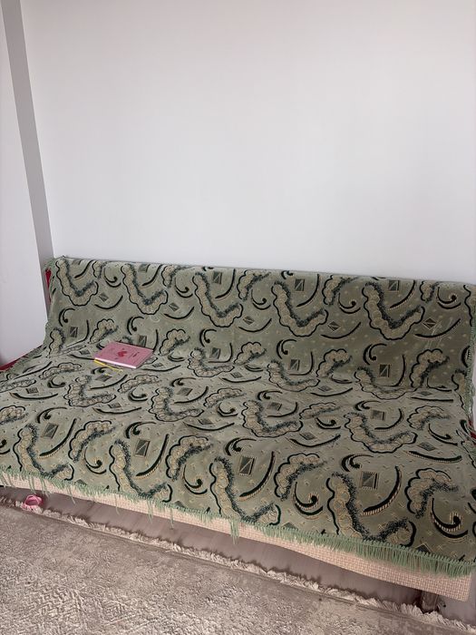 Продам диван б/у самовывоз