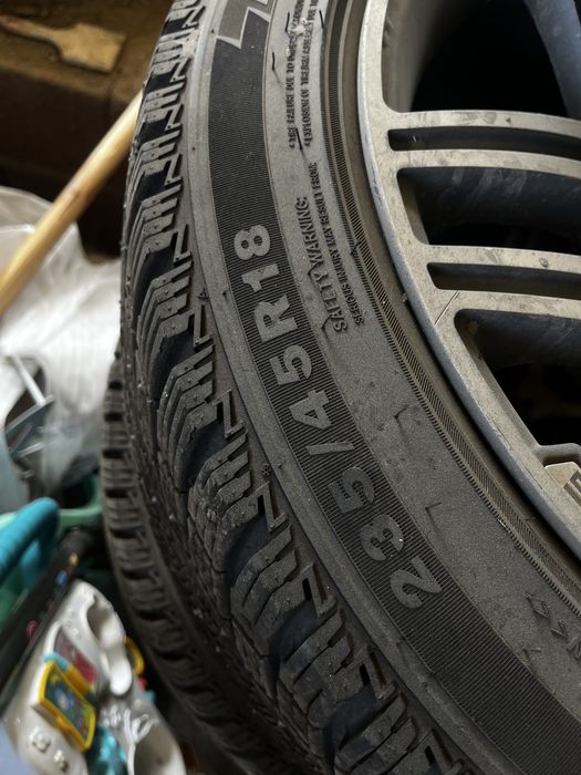 AMG диски с щинами 235/45/18