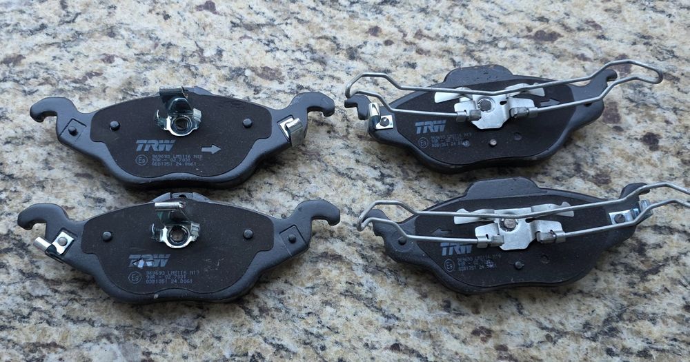 Placute frana TRW pentru Opel Astra  G  sau Corsa