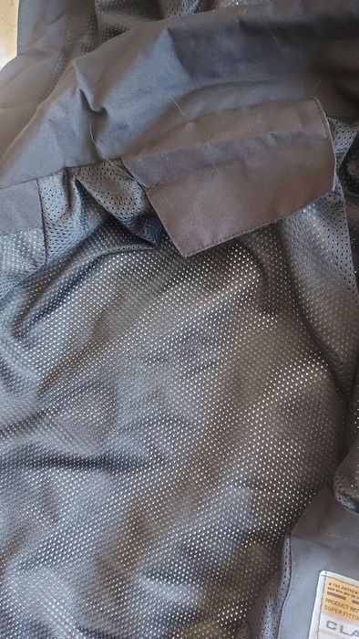 Куртка— ветровка