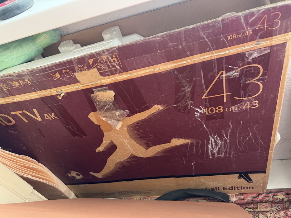 Телевизор на запчатси  продам