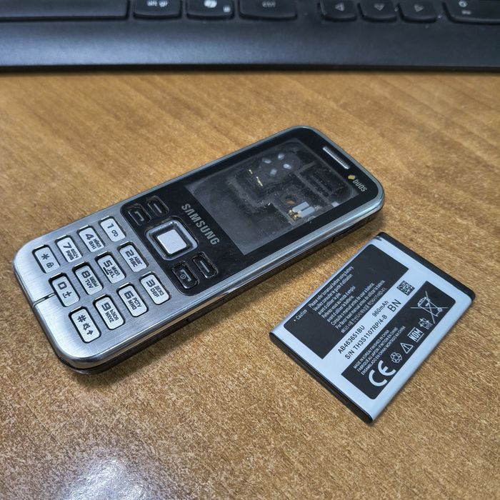 Телефон Samsung Duos корпус
