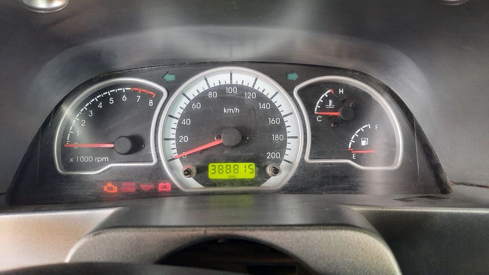 Нексия 2 1.6 донс сотилади