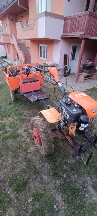 Vând motocultor diesel 12,5 cp