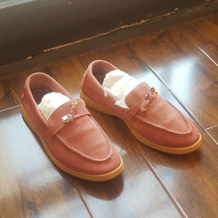 женская обувь бренда Loro Piana