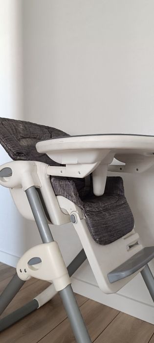 Детский стул. Баланың орындығы