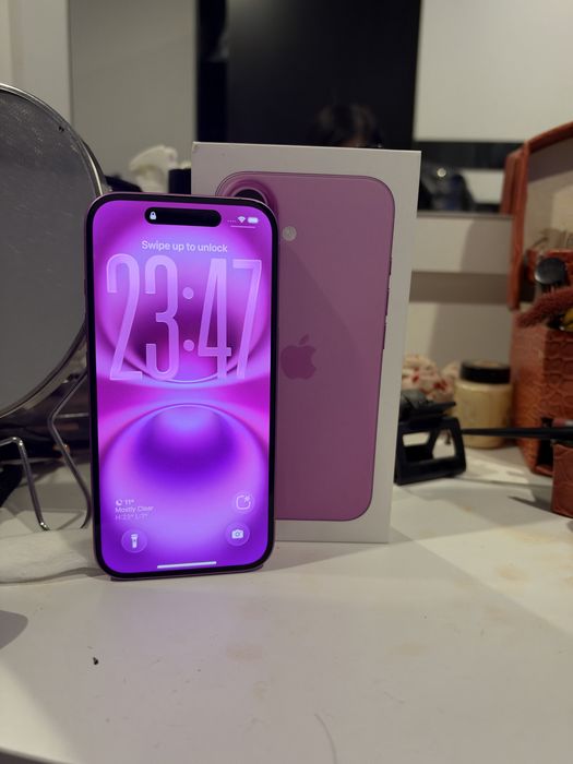 Iphone 16 pink 256GB