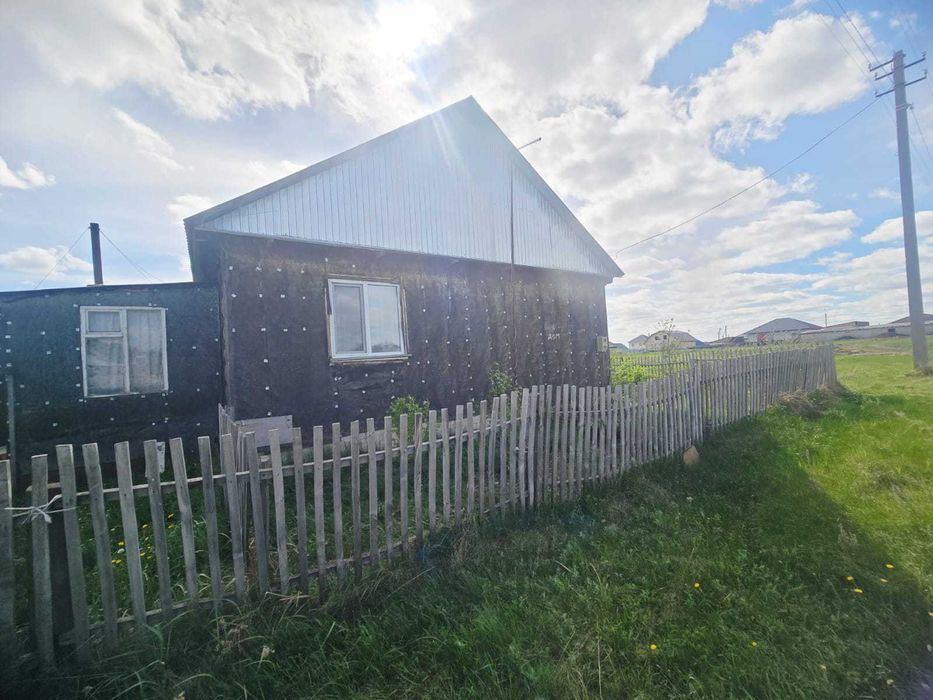 В продаже дом 3 комнаты, Бесколь
