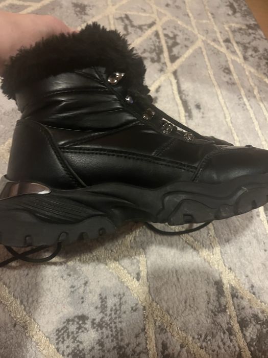 Зимни боти Deezee 35 номер и 36 номер