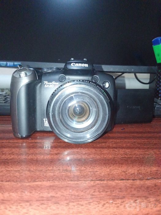Canon Zoom Lens 20x IS 5.0-100.0mm