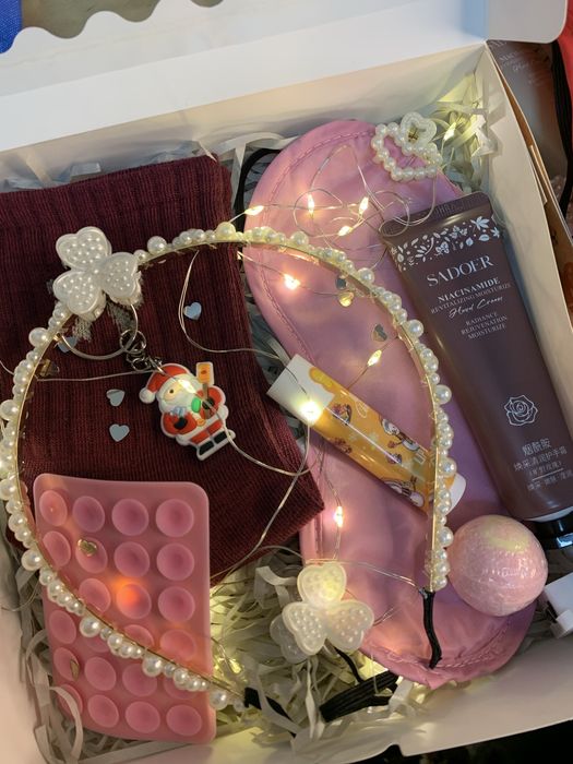 Новогодние подарки от 1200