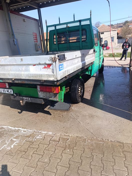 Mercedes Sprinter 2004  7 locuri DOKA PRET IN EURO