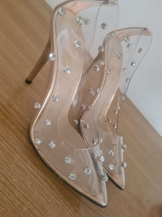 Pantofi dama mar 37 la 100 lei Timișoara