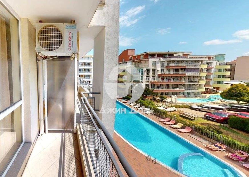 Продава се Двустаен апартамент в к.к. Слънчев бряг - 74 кв.м за 1014 €/кв.м - Снимка #5