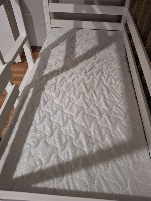 Двухъярусная кровать 165*85